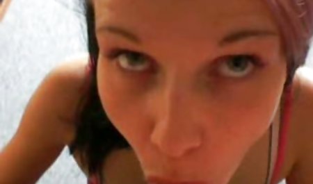 Ein fickfilme privat Mann fickte eine dunkle Schönheit mit riesigen Brüsten