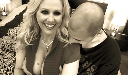 Sexszene private pornofilme kostenlos mit vollbusiger asiatischer Mutter