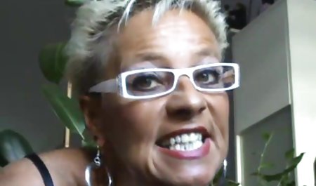 Regelmäßige kostenlose sexvideos privat Wochenende heiße Brünette Diamond Kitty