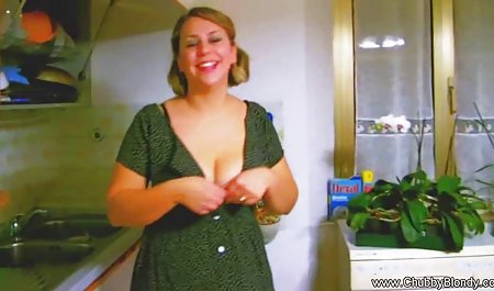 Zwei sexfilme von privat Jungs haben drei Schönheiten gefickt