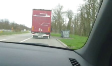 Zwei Brünette echte private sexfilme schelmisch