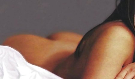 Carter Cruise und Julia Ann haben einen Typen aus sexfilme privat kostenlos intimen Gründen ausgezogen