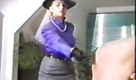 Junge Frau private deutsche pornofilme zeigt ihre Masturbation