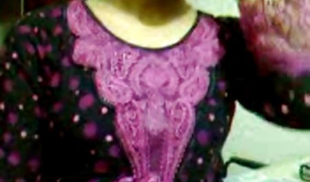 Die erfahrene Schlampe Sexy Luna deutsche sexfilme privat eilt auf einen Stuhl