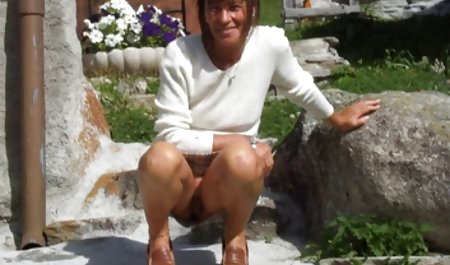 Bezaubernder Porno mit 3 Lesben privat gedrehte sex filme