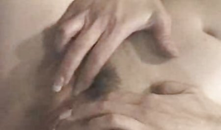 Hure hat Spaß privatesexfilm in rosa Dessous