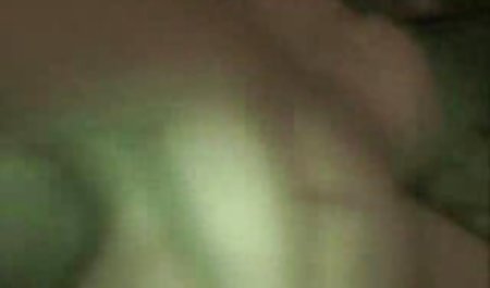 Die Blondine wird vor ihrem Ehemann einer deutsche private sex filme anderen übergeben