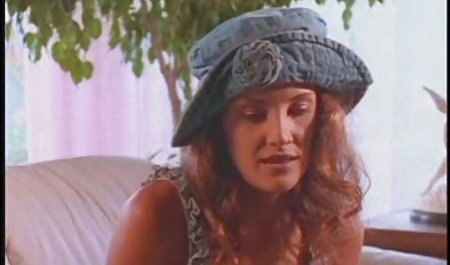 Lavender Rayne und ihre Freundin deutsche hausfrauen sexfilme gönnen sich einen Strapon